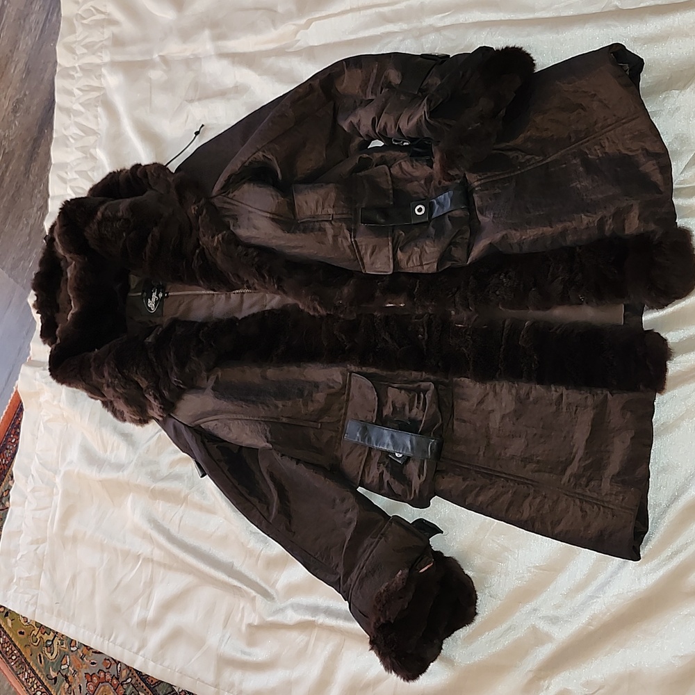 Vintage Bugatteli Brown Rex Rabbit Trimmed Fashion Coat, Medium, $75 - Picture 3 of 17